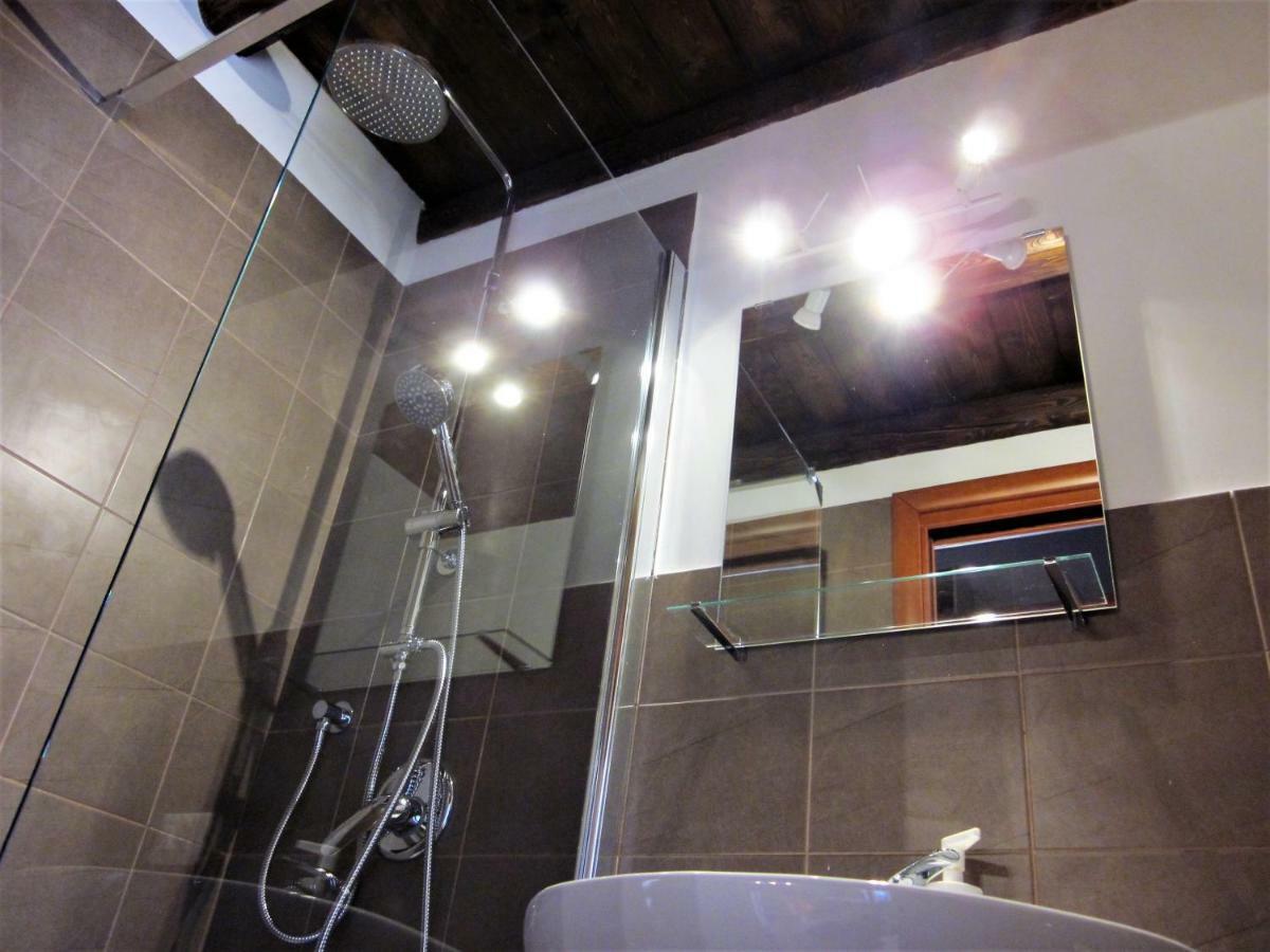 Double Room with Balcony,895344955:JPEG